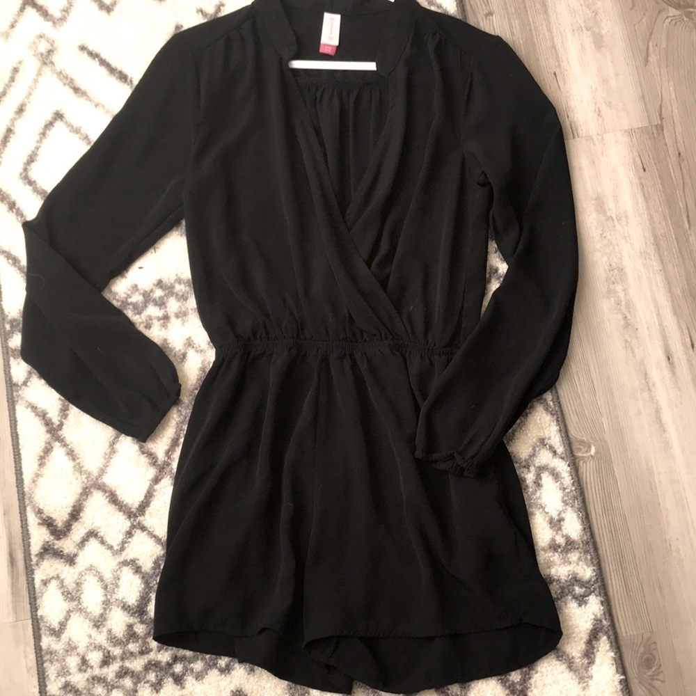 Black Long sleeve Romper